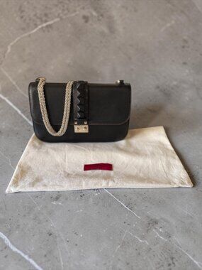 Valentino Garavani Black Leather Glam Lock Chain Shoulder/Crossbody Bag